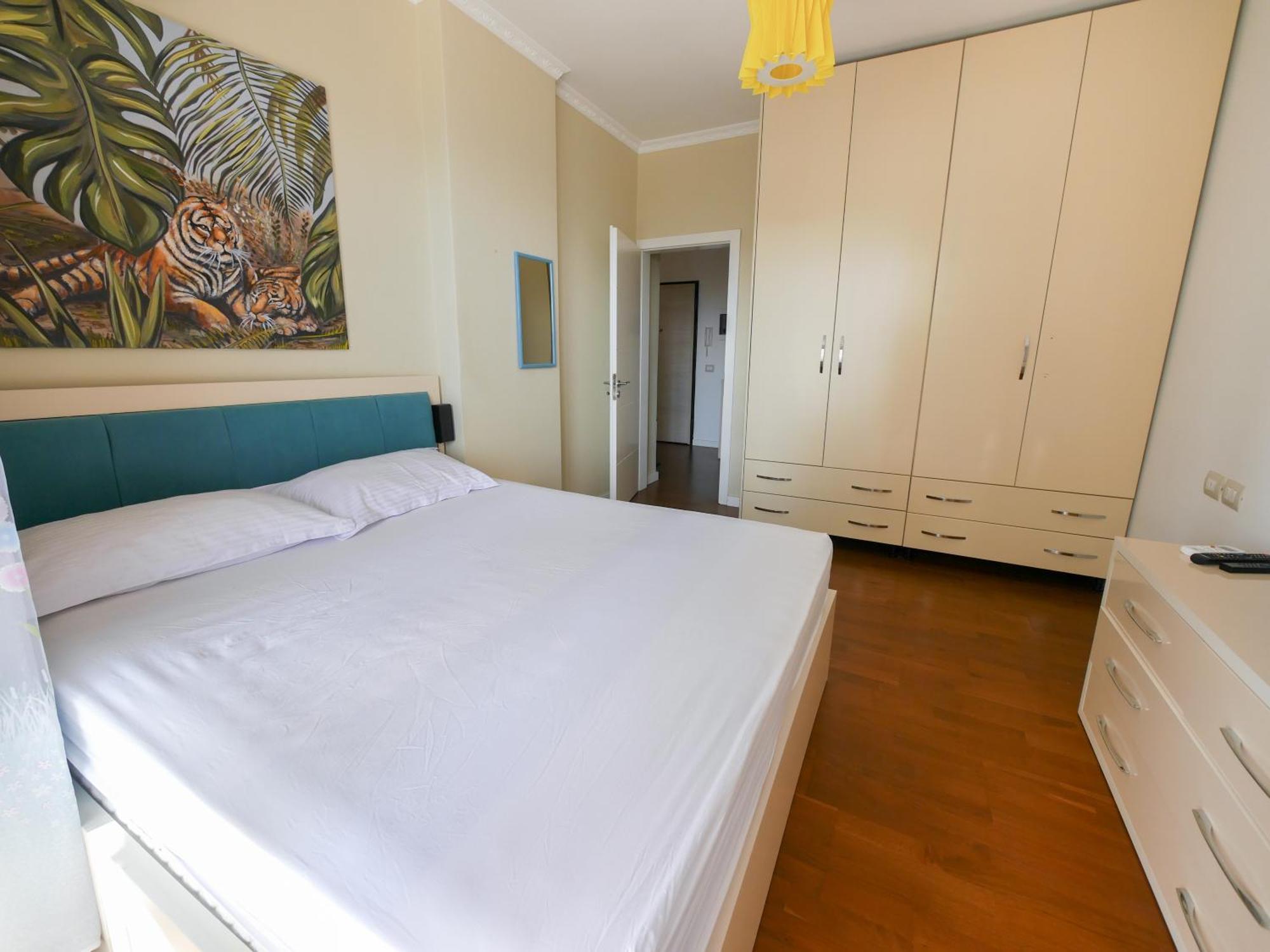 Seaview Apartment Влёра Экстерьер фото